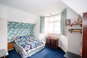 Bed 2- click for photo gallery